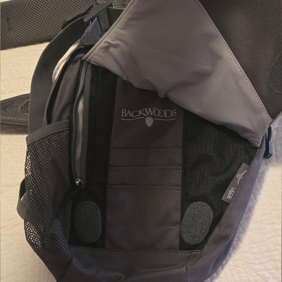 Osprey Veer Shoulder Bag - Picture 5 of 10